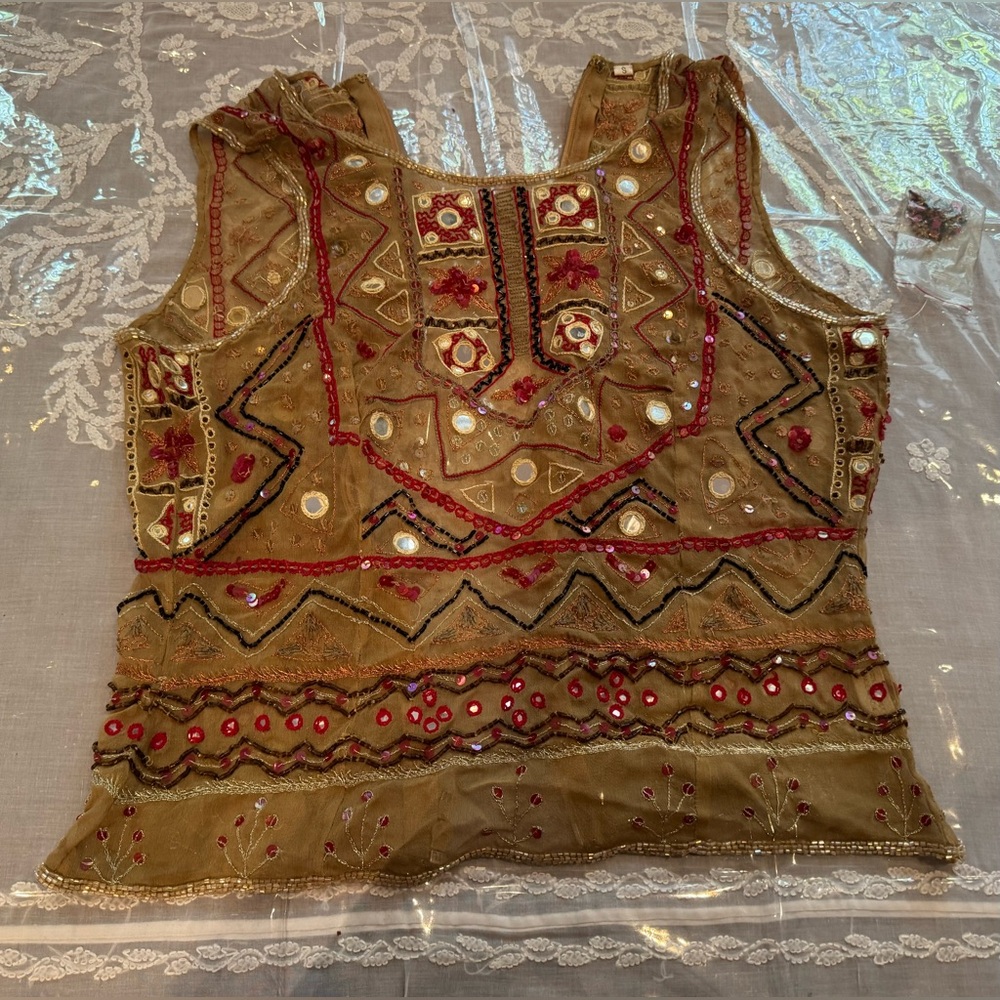 ❤️ Artisanal Hand Embroidered Sheer light brown and red Top